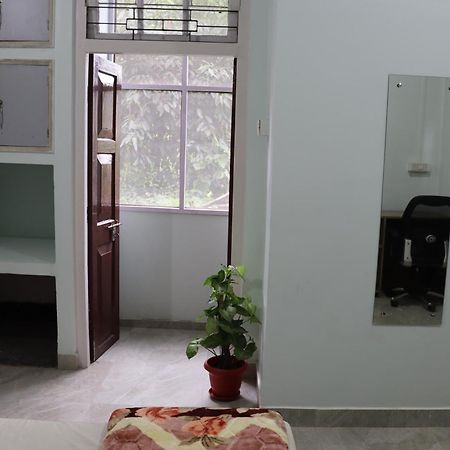 Jahnabee'S Homestay Гувахати Екстериор снимка