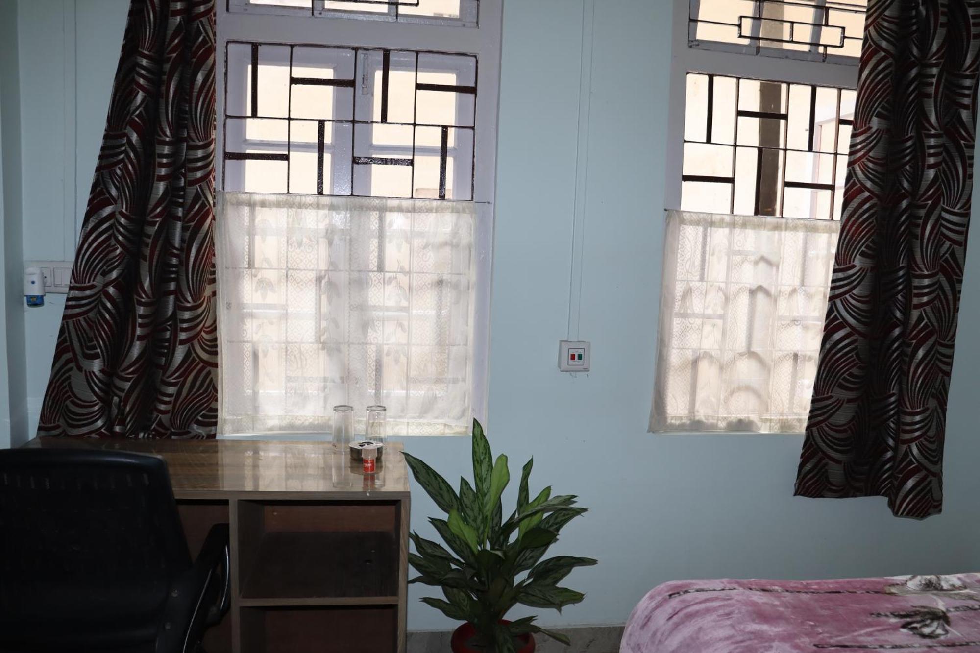 Jahnabee'S Homestay Гувахати Екстериор снимка