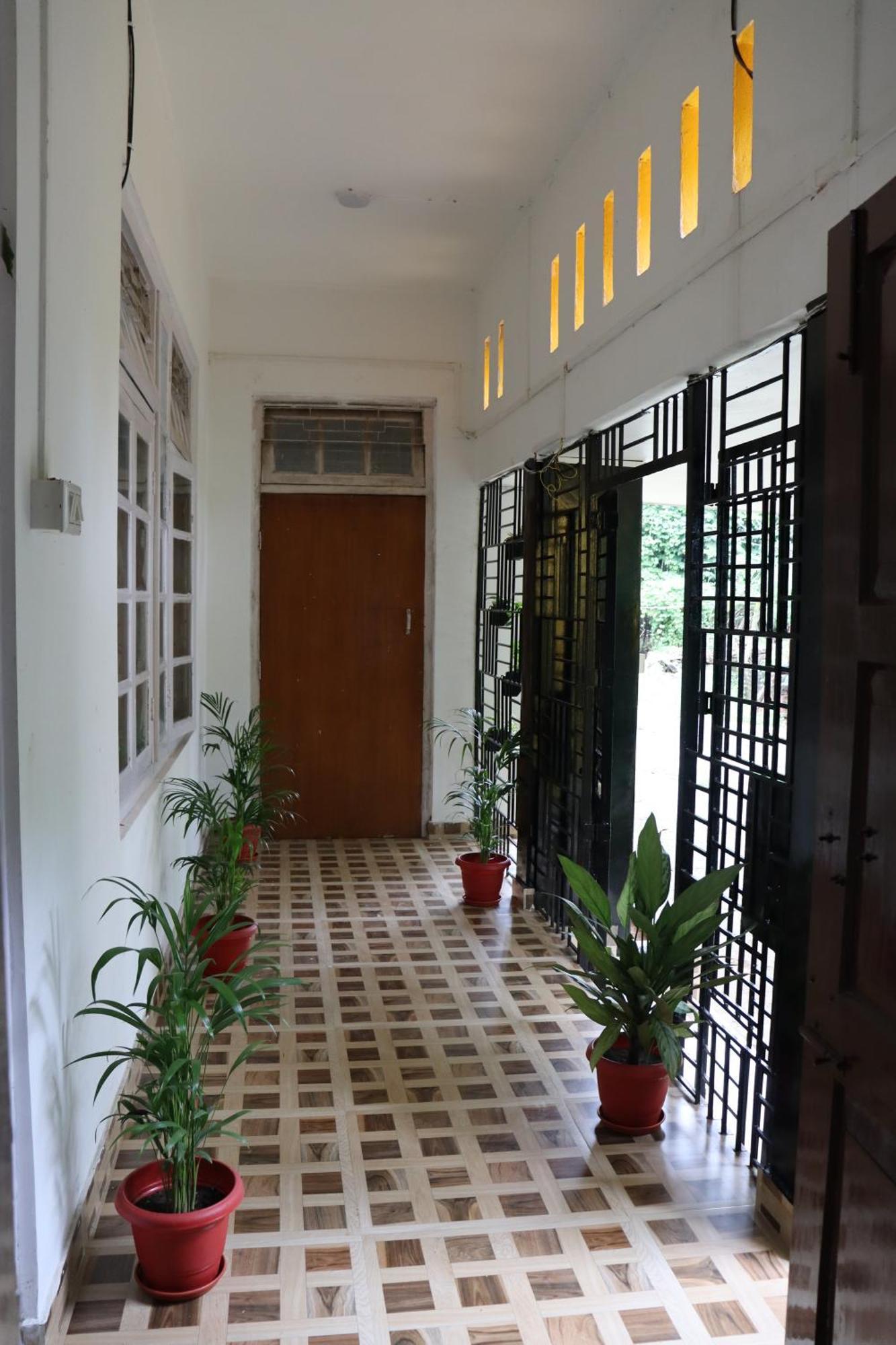 Jahnabee'S Homestay Гувахати Екстериор снимка